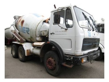 Mercedes-Benz 2224 6X4 - Concrete mixer truck
