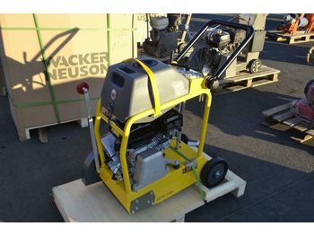  Wacker Neuson BFS735 - Construction equipment