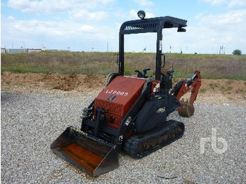 Backhoe loader Ditch Witch XT850 Mini Crawler: picture 1