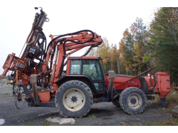 Tamrock Trimmer 200PB + Valmet traktor - Drilling machine