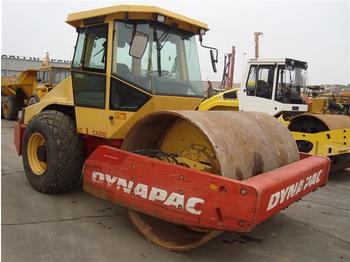 Roller Dynapac CA302D (Ref 109890): picture 1