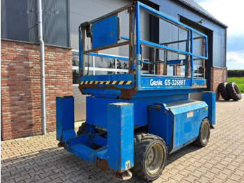 Genie GS-3268 RT - Scissor lift: picture 2