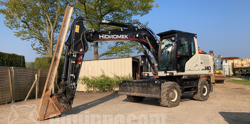 Hidromek HMK 140 W Wheeled Excavator - Wheel excavator: picture 4