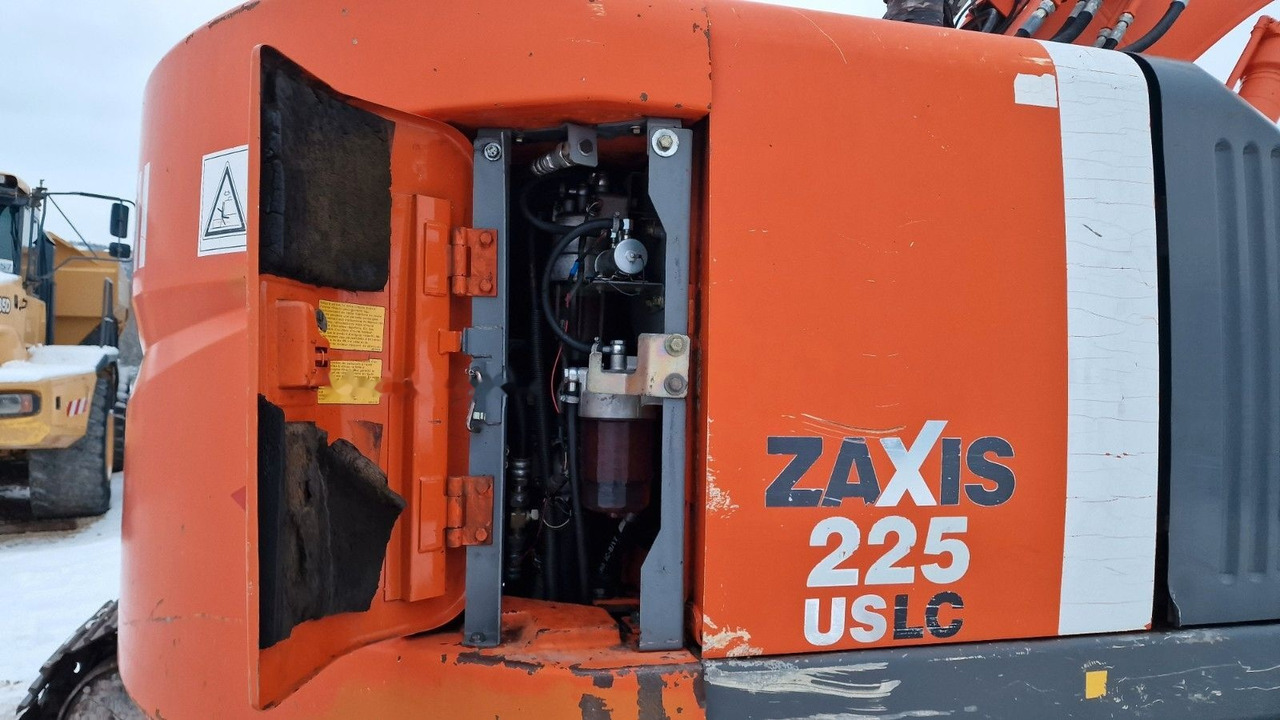 Crawler excavator Hitachi Zaxis 225: picture 23
