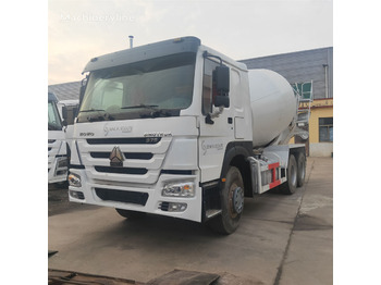 Concrete mixer truck SINOTRUK HOWO