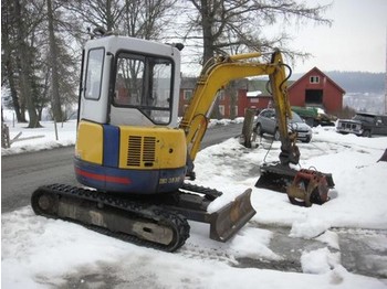 Mini excavator IHI 35 NX: picture 1