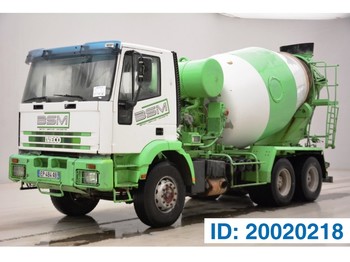 Concrete mixer truck Iveco EuroTrakker 260E34: picture 1