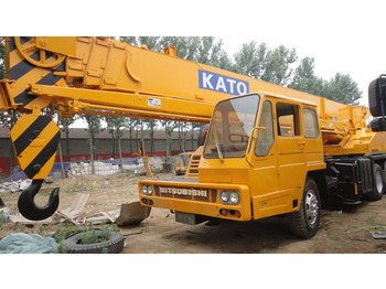 Mobile crane KATO NK-300E: picture 1