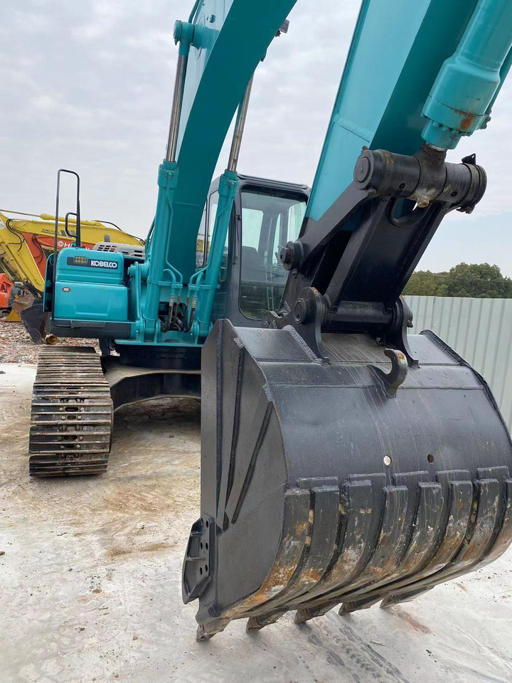 New Excavator KOBELCO USED SK200 IN GOOD CONDITION ON SALE: picture 5