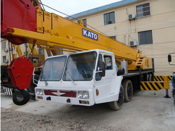 Mobile crane Kato NK-400E: picture 1