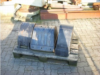 Construction equipment Kubota (107) bucket - Tieflöffel: picture 1