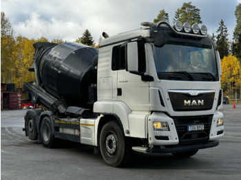 Concrete mixer truck MAN TGS 26.400