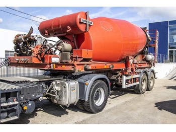 Concrete mixer truck Liebherr LIEBHERR BETON MIXER 12 M3+ Hulpmotor: picture 1