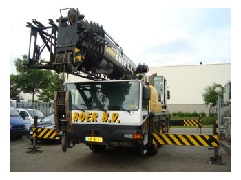Mobile crane Liebherr LTM1080   8X8X8: picture 1