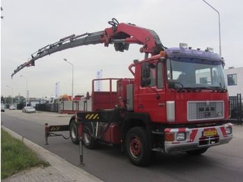 Mobile crane MAN 26.372 6x2 + Fassi F520 XP: picture 1