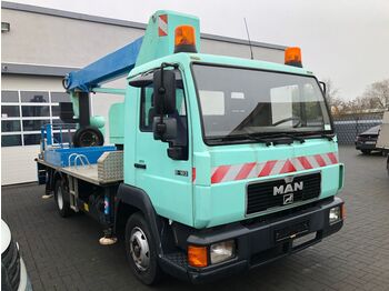 Truck with aerial platform, Commercial truck MAN 8.163 Wumag WT 220: picture 1