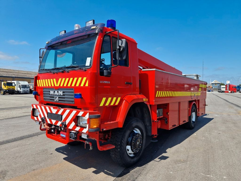 Truck with aerial platform, Fire truck MAN LE280B 4x4 Hebebühne 24 m / Feuerwehr / Skylift: picture 25