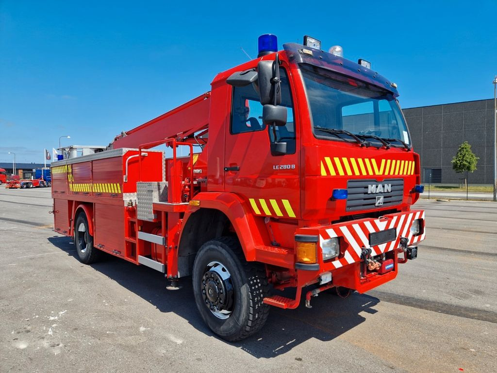 Truck with aerial platform, Fire truck MAN LE280B 4x4 Hebebühne 24 m / Feuerwehr / Skylift: picture 26