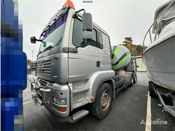 Concrete mixer truck MAN TGA 26.400
