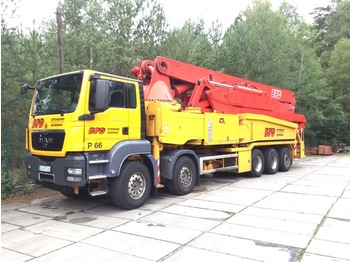 Concrete pump truck MAN TGS50.480 c/w Putzmeister BSF52: picture 1