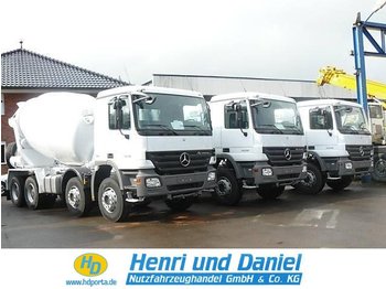 Concrete mixer truck MERCEDES-BENZ 3236 8x4 Tempomat: picture 1