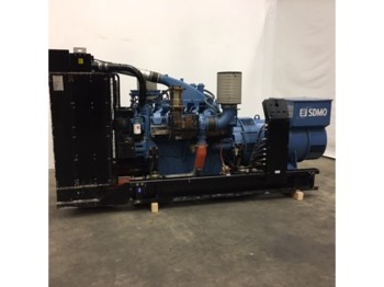 New Generator set MTU 12V2000 generator set, 660 KVA very complete. Very low hours: picture 1
