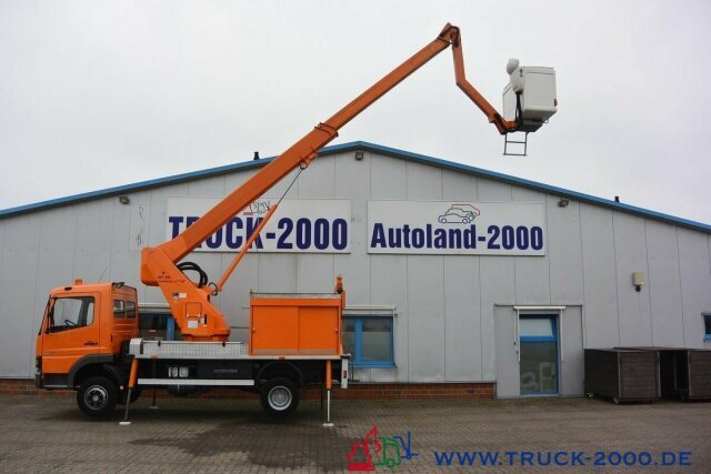 Truck with aerial platform Mercedes-Benz Atego 815 Wumag WT170 17 m seitl. Auslage 11.3 m: picture 8