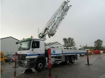 Concrete pump truck Mercedes-Benz PUTZMEISTER M36 /4 Z: picture 1