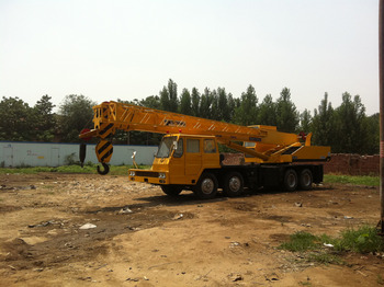 Tadano TL 300E - Mobile crane