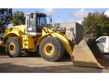 Wheel loader New Holland W270: picture 1