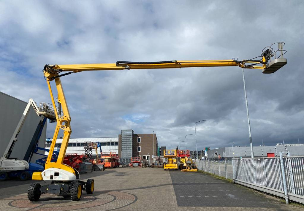 Articulated boom Niftylift HR21D Articulated 4x4 Diesel Boom Work Lift 2080cm: picture 7