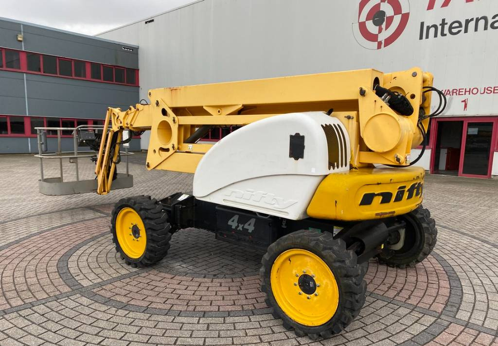 Articulated boom Niftylift HR21D Articulated 4x4 Diesel Boom Work Lift 2080cm: picture 4