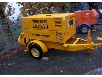 Concrete pump truck Putzmeister M2240D: picture 1