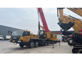 Mobile crane SANY