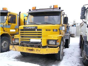 Concrete mixer truck Scania 92, 6X2: picture 1