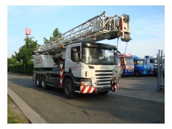 Mobile crane Scania LUNA GT 40/32 6X4 NEW: picture 1