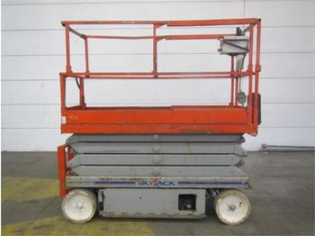 SkyJack SJ3226 - New batteries  - Scissor lift