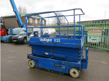 Scissor lift UPRIGHT X32