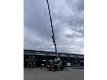 Mobile crane SENNEBOGEN