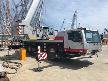 Mobile crane DEMAG