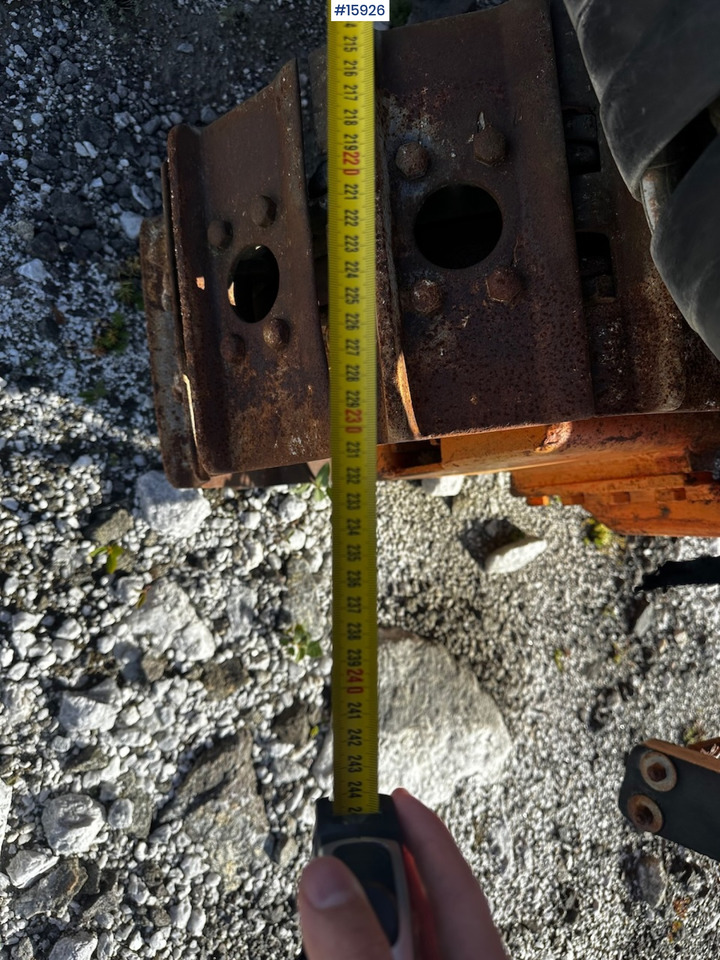 Drilling machine Tamrock CHA 660: picture 14