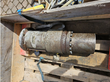 Drilling machine Tamrock Commando 300: picture 2