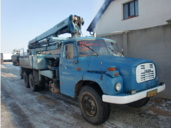 Concrete pump truck Tatra T 148 6x6: picture 1