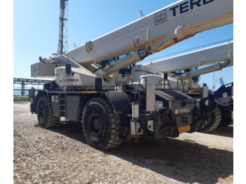 Mobile crane TEREX