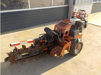  Ditch Witch RT12 - Trencher
