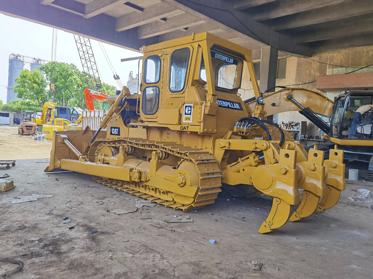 Bulldozer Used Caterpillar CAT D7G Japan made used Caterpillar Bulldozer CAT D5G D5H D5K D5M Dozers for sale: picture 3