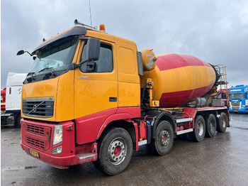 Concrete mixer truck LIEBHERR