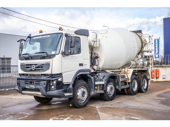 Concrete mixer truck LIEBHERR