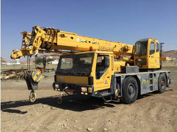 Mobile crane XCMG QAY25: picture 1