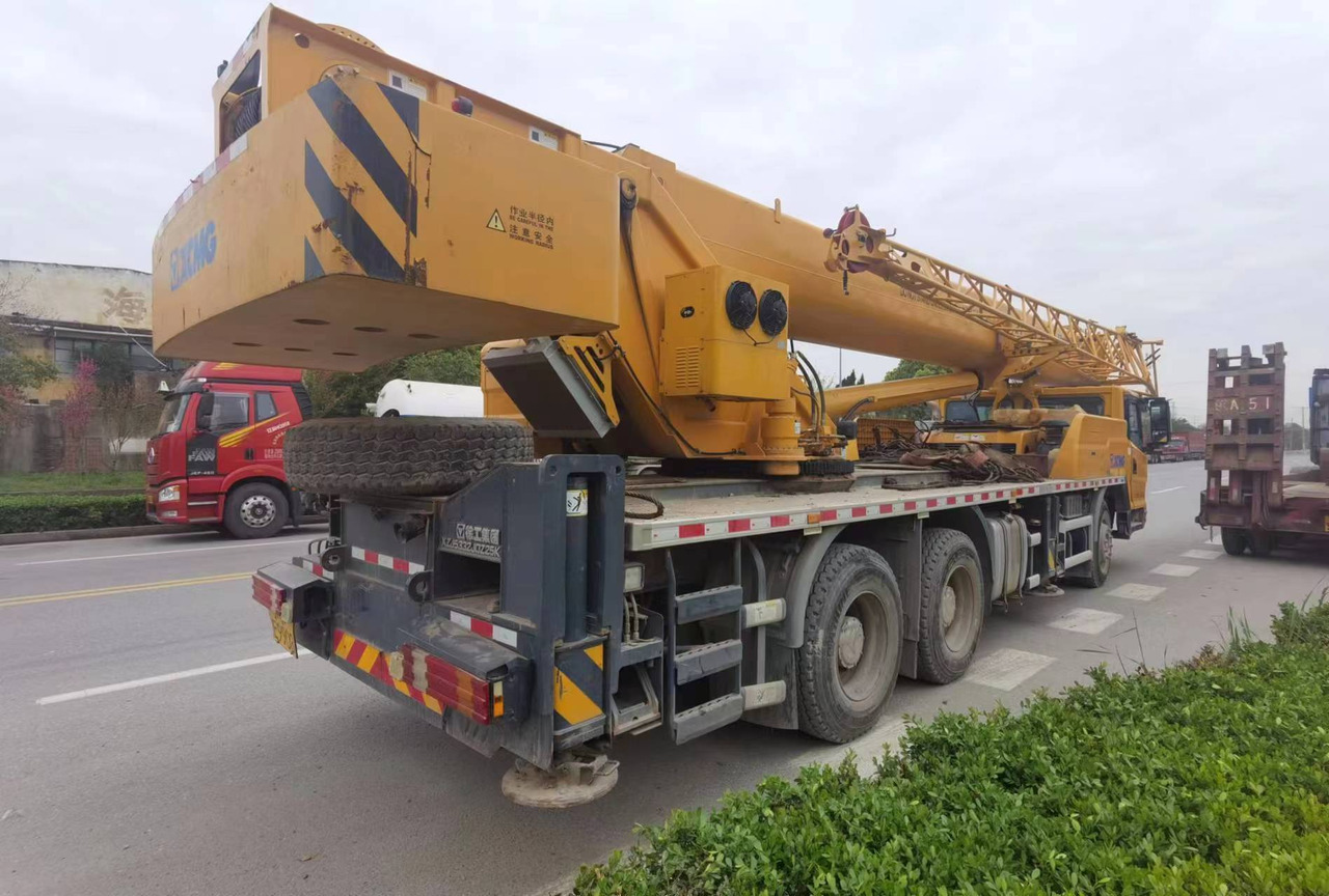 Mobile crane XCMG QY21K5C: picture 2